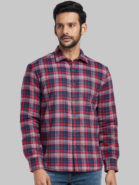 

Parx Men Red & Navy Blue Regular Fit Checked Casual Shirt