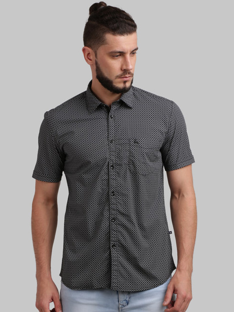 

Parx Men Black Regular Fit Printed Casual Shirt