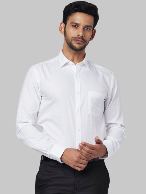 

Park Avenue Men White Regular Fit Solid Formal Shirt