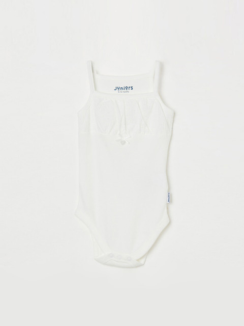 

Juniors by Lifestyle Infant Girls White Solid Bodysuit