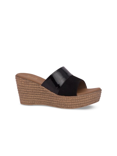 

Inc 5 Women Black & Beige Solid Sandals