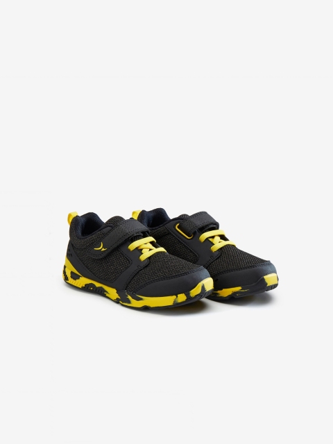Domyos By Decathlon Unisex Kids Black PU Training or Gym Shoes