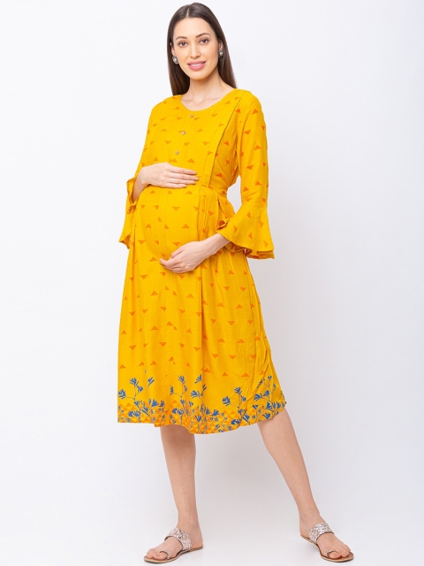

MomToBe Women Yellow Printed Maternity Fit and Flare Dress