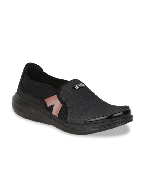 

Naturalizer Women Black Textured Slip-On Sneakers
