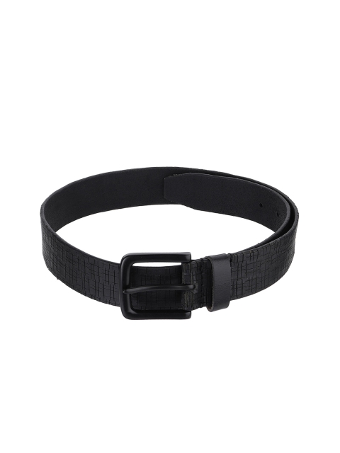 

Calligraphy Men Black Textured Leather Belt