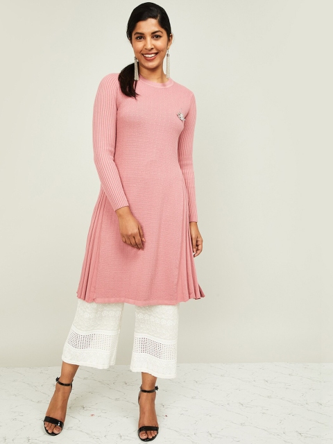 

Melange by Lifestyle Women Pink Solid Tunic