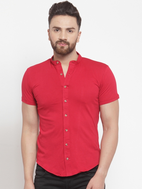 

GESPO Men Red Regular Fit Solid Casual Shirt