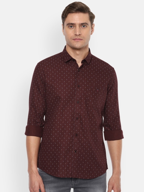 

Louis Philippe Sport Men Maroon & Off-White Slim Fit Printed Casual Shirt