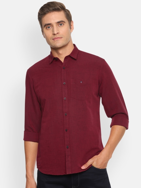 

Louis Philippe Sport Men Maroon Slim Fit Solid Casual Shirt