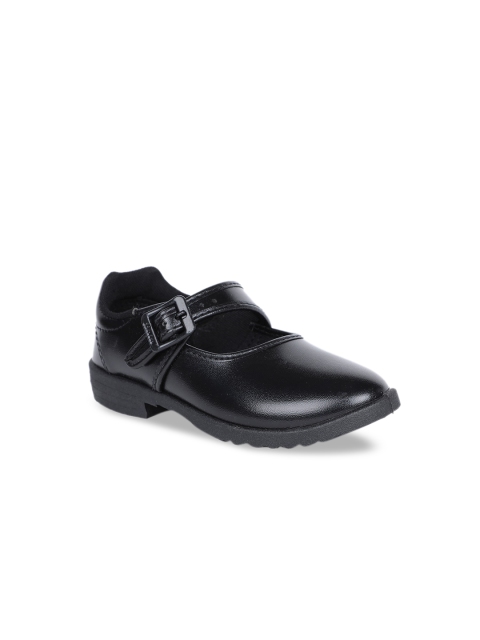 

Bata Girls Black Solid School Flats