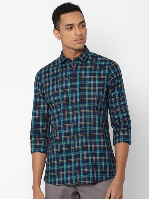 

Solly Jeans Co. Men Navy Blue Regular Fit Checked Casual Shirt