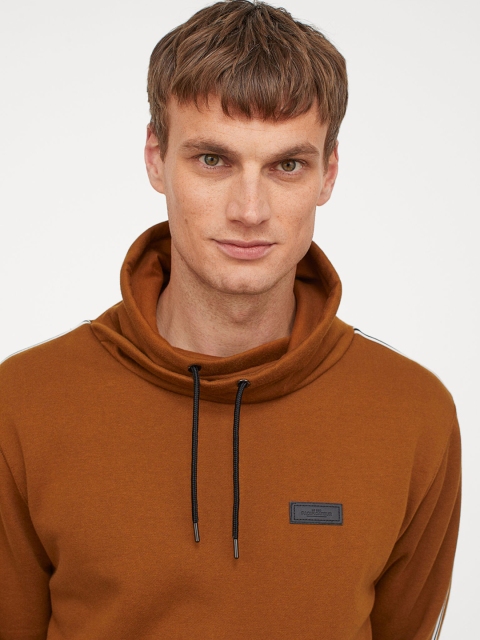 

H&M Men Brown Solid Funnel-Collar Sweatshirt