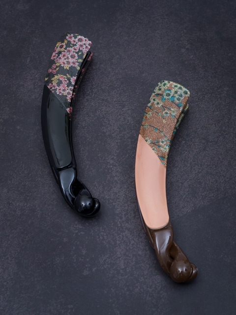 

Golden Peacock Black Banana Clip