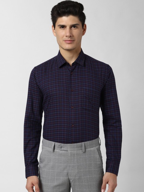 

Peter England Men Navy Blue Regular Fit Checked Formal Shirt