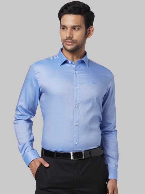 

Park Avenue Men Blue Regular Fit Solid Formal Shirt