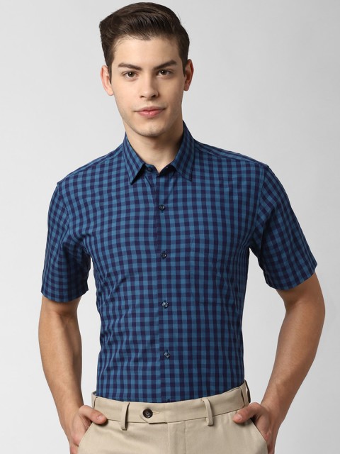 

Peter England Men Navy Blue Regular Fit Checked Formal Shirt