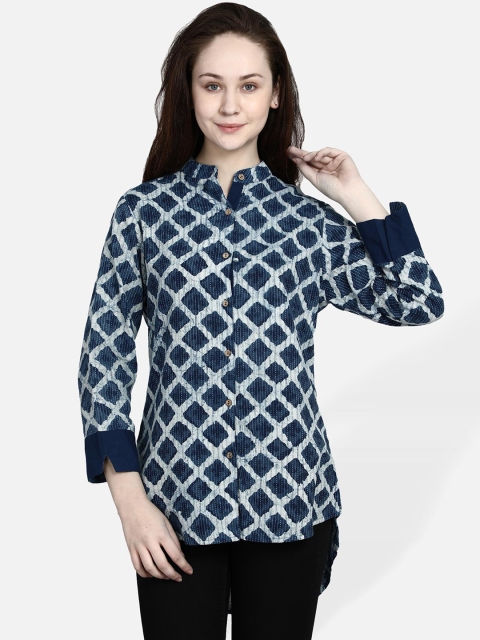 

Molcha Women Navy Blue & White Regular Fit Printed Formal Shirt