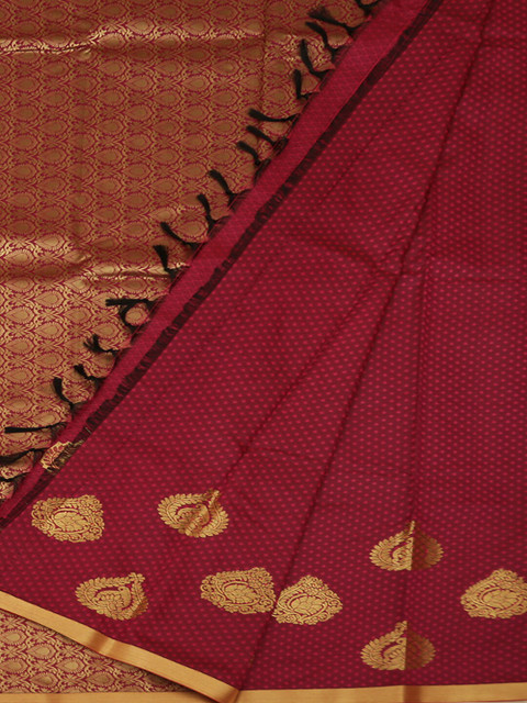 

Pothys Pink & Black Art Silk Checked Saree