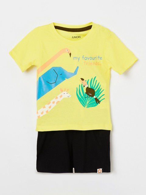 

Juniors by Lifestyle Boys Yellow & Black Printed T-shirt with Shorts