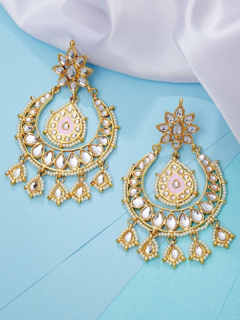

GloBox By ZeroKaata Gold-Toned & White Crescent Shaped Chandbalis