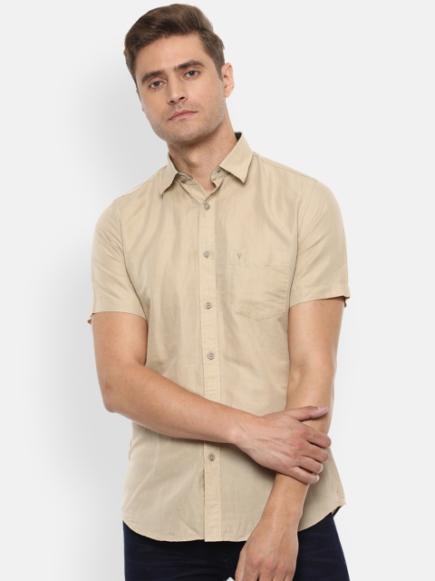 

Van Heusen Sport Men Beige Slim Fit Solid Casual Shirt