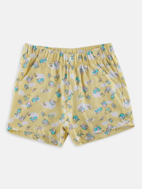 

CHALK by Pantaloons Girls Yellow Printed Regular Fit Regular Shorts