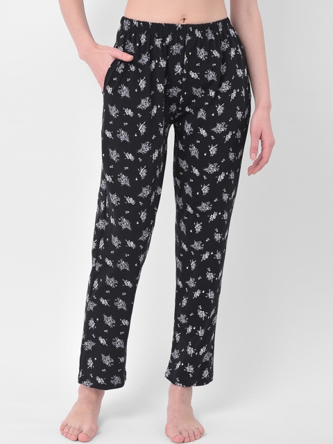 

Clovia Women Black & White Printed Lounge Pants