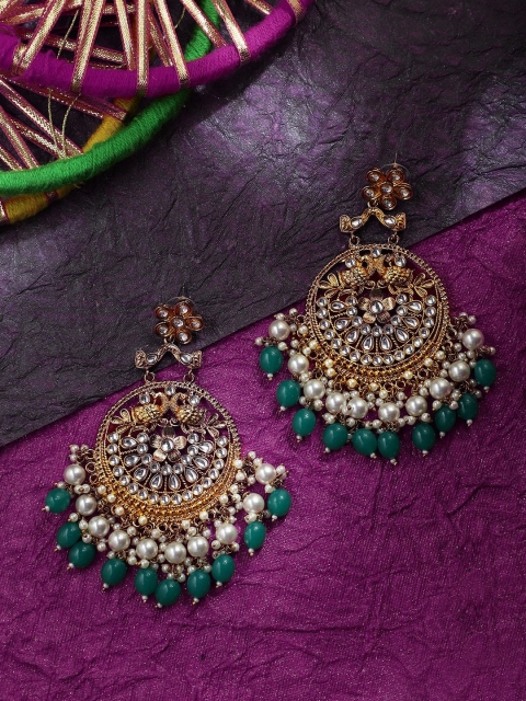 

Mali Fionna Gold-Toned & Green Circular Chandbalis