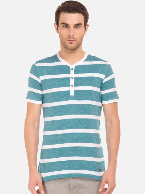 

Cherokee Men Blue & White Striped Henley Neck T-shirt