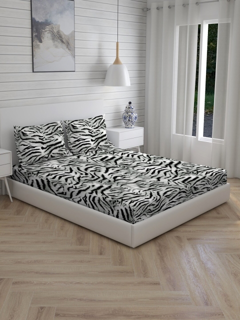 

Boutique Living India Black & White Printed 300 TC Bedsheet with Pillow Covers