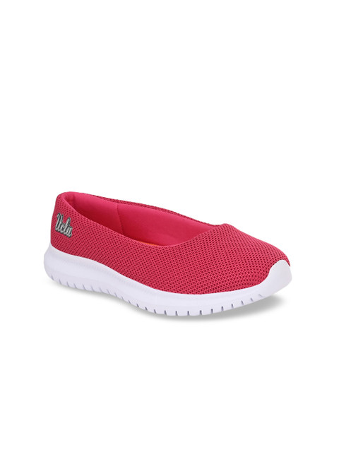 

UCLA Women Fuchsia Mesh Mid-Top Walking Shoes