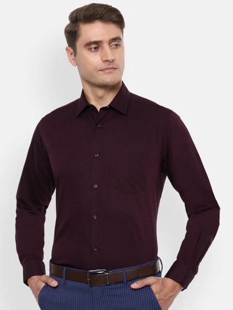 

Van Heusen Men Maroon & Blue Regular Fit Checked Formal Shirt