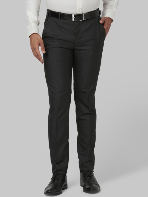 

Park Avenue Men Black Regular Fit Checked Formal Trousers