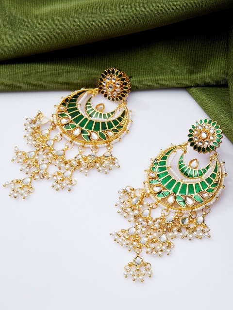 

GloBox By ZeroKaata Green & Gold-Toned Circular Chandbalis