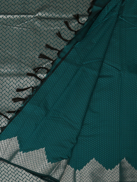 

Pothys Green Woven Design Art Silk Saree