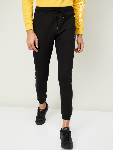 

Smiley World Men Black Solid Slim Fit Joggers