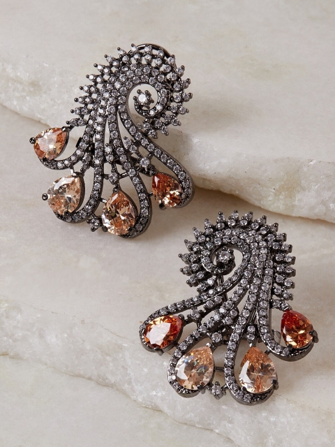 

GloBox By ZeroKaata Silver-Toned Contemporary Drop Earrings