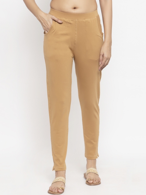 

NEUDIS Women Beige Solid Straight-Fit Ankle-Length Leggings