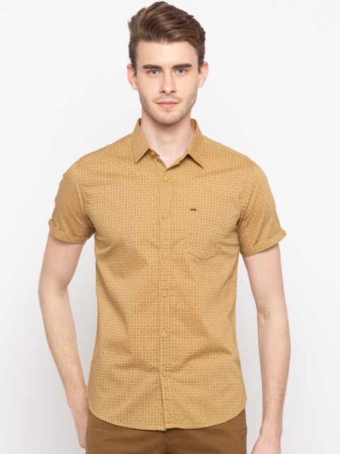 

SPYKAR Men Khaki Slim Fit Printed Casual Shirt