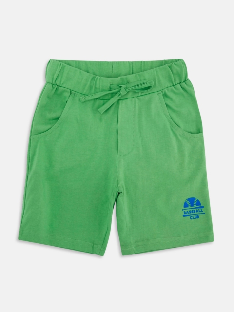 

CHALK by Pantaloons Boys Green Solid Regular Fit Shorts