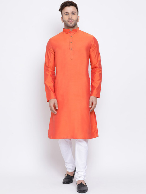 

NAMASKAR Men Orange Solid Straight Kurta
