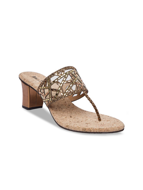 

Inc 5 Women Gold-Toned Woven Design Sandals