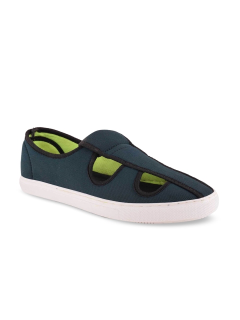 

Ferraiolo Men Green Slip-On Sneakers