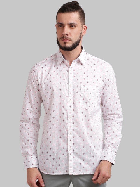 

Parx Men White & Red Regular Fit Printed Casual Shirt