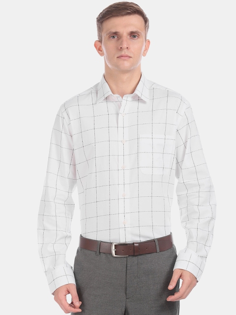 

Arrow Men White & Grey Regular Fit Checked Formal Shirt