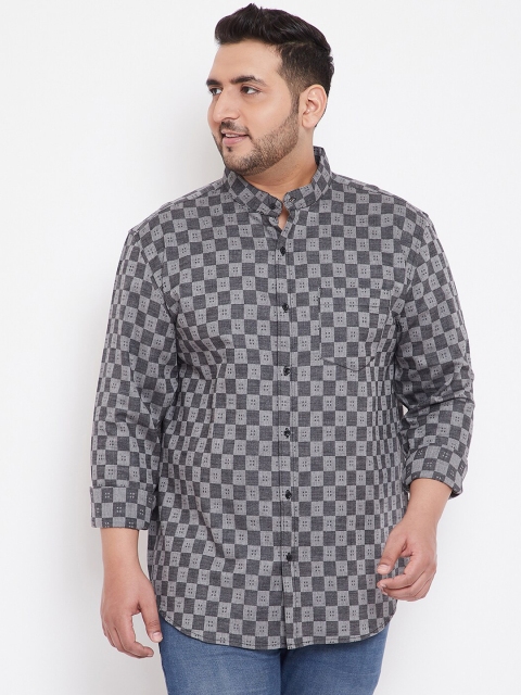 

Instafab Plus Men Grey Regular Fit Checked Casual Shirt