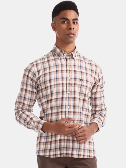 

Arrow Sport Men Off-White & Brown Regular Fit Checked Casual Shirt