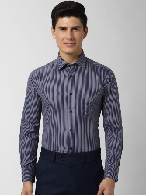 

Peter England Men Grey Regular Fit Printed Formal Shirt