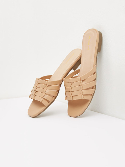 

shoexpress Women Beige Woven Design PU Open Toe Flats