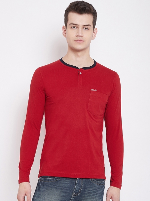 

Adobe Men Red Solid Henley Neck T-shirt